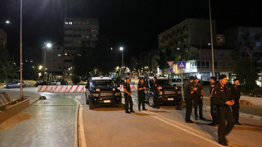 Kosova, Sırbistan ile gerileme neden olan ‘kimlik belgesi’ kararının uygulanmasını erteledi