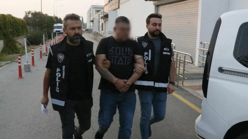 Milyonca liralık vurgun yapan tefeci şebekesi çökertildi