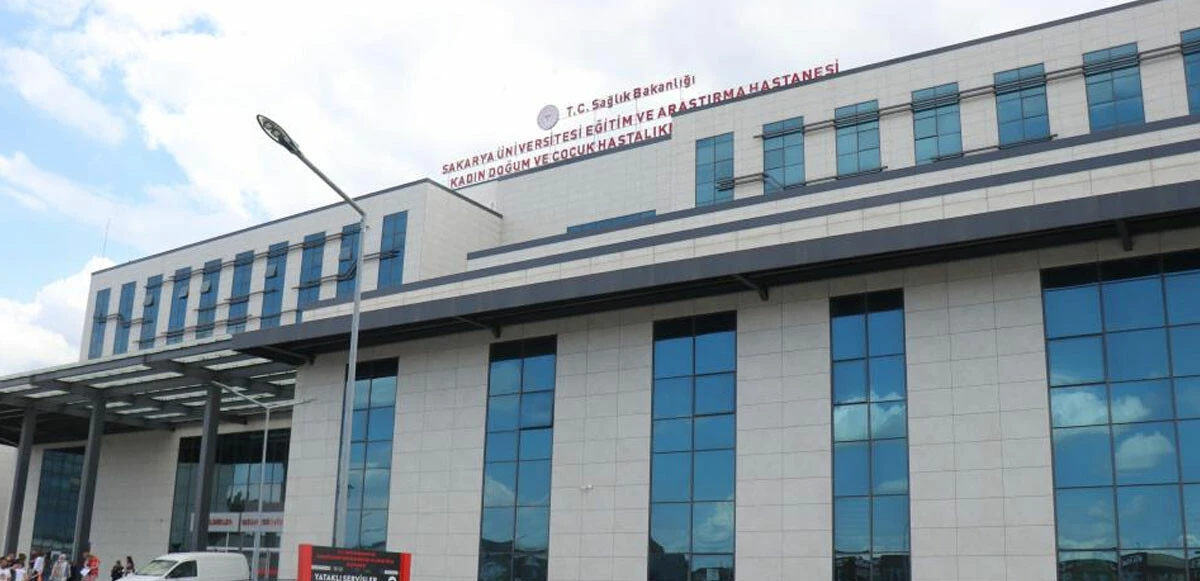 Sokak köpeğini öldürmek istedi, 3 çocuğu vurdu