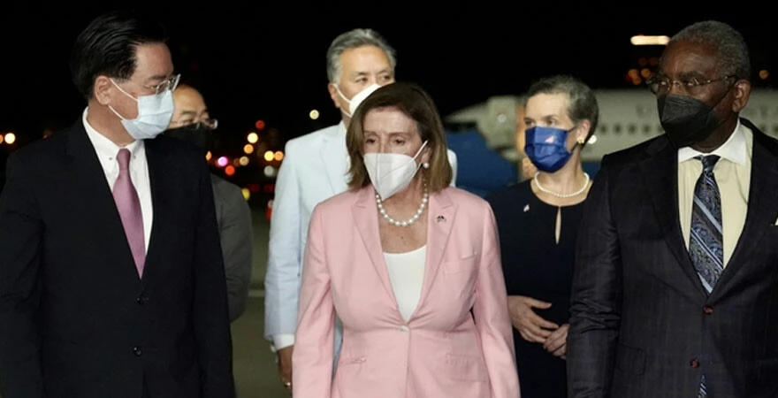 Pelosi’nin Tayvan ziyareti tansiyonu yükseltti! Çin, ABD büyükelçisini çağırdı: Sonuçları çok ciddi olacak