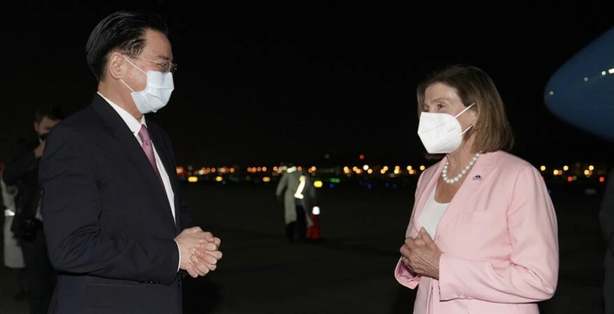 Pelosi’nin Tayvan ziyareti tansiyonu yükseltti! Çin, ABD büyükelçisini çağırdı: Sonuçları çok ciddi olacak