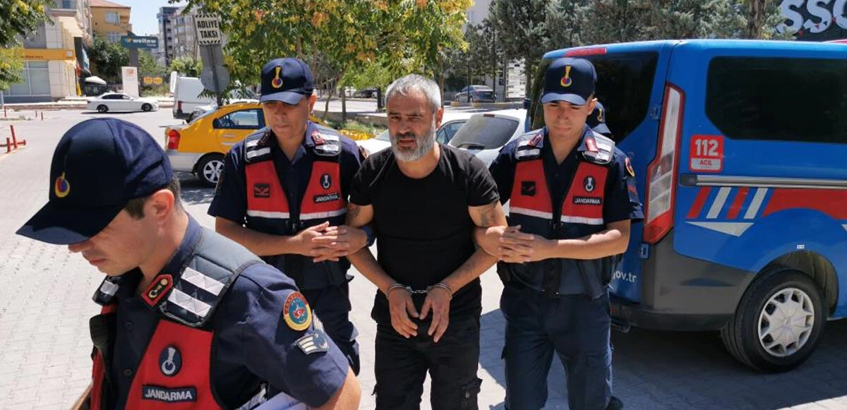 İzinli çıktı dışarı adım attığı gibi kayıplara karıştı, yakalanınca gülerek “Daha çağırmadılar ki” dedi