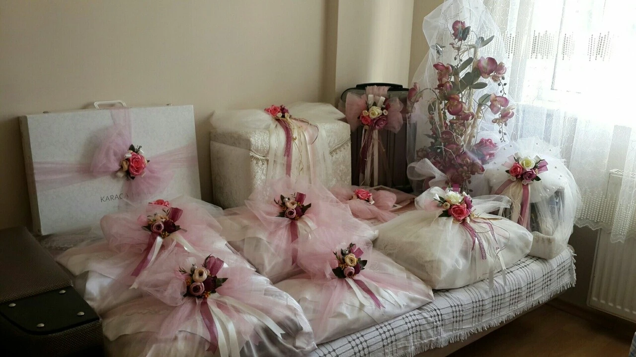 Çeyiz Listesi 2022: Erkek, Kadın, Mutfak ve Banyo Çeyizine Neler Alınır? İşte A'dan Z'ye Çeyiz Listesi!