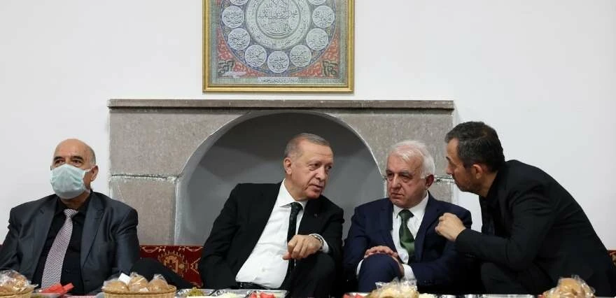 Son dakika! Cumhurbaşkanı Erdoğan'dan Cemevine tarihi ziyaret