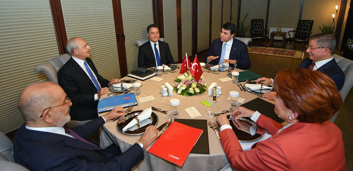 Kılıçdaroğlu'ndan 'Cumhurbaşkanı adayı' açıklaması: Seçimi işaret etti