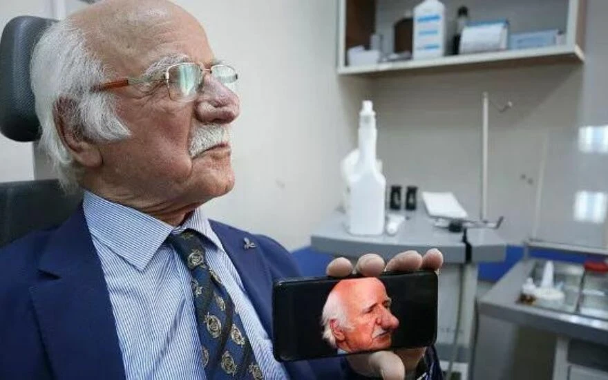 Nefes almakta zorlanan yaşlı adamın burnundan 100 gram kitle alındı! Görenler şok oldu!