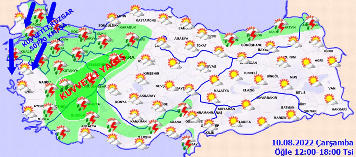 İstanbul'da sağanak alarmı! Valilik ve AKOM peş peşe uyardı: Su baskınlarına dikkat