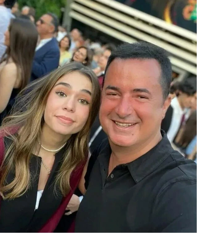 Acun Ilıcalı'nın kızı için yazdıkları kimsenin gözünden kaçmadı! İşte bu sözlerle kutladı