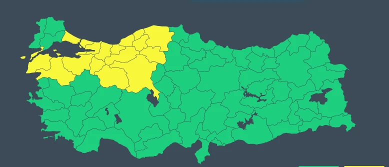 Meteoroloji, AKOM, Valiliklerden uyarılar peş peşe geldi! Ankara ve İstanbul'da alarm verildi: Sel ve su baskınlarına dikkat (15 Ağustos hava durumu)