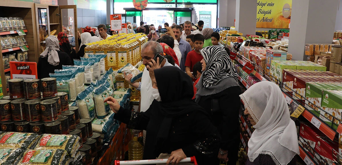 Son dakika! Erdoğan talimat vermişti! Tarım Kredi Marketleri’nde indirim yarın başlıyor: İşte ürünlerin tam listesi...