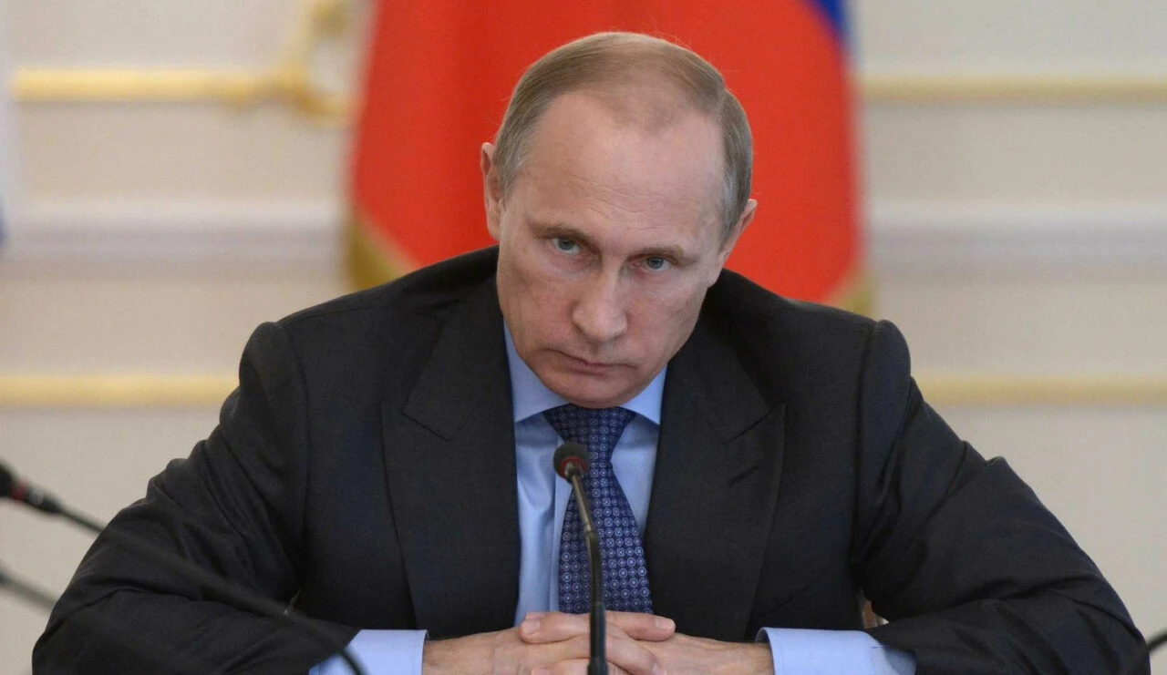 Putin sırtından mı bıçaklandı? Kremlin'den üst düzey yetkili Batı'yla görüştü iddiası