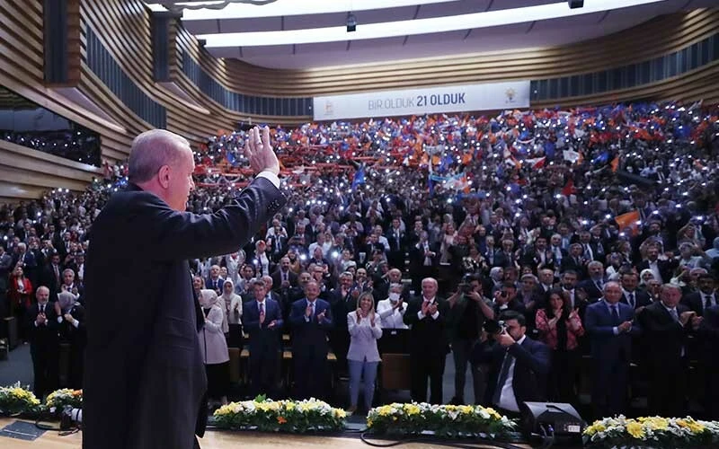 Son dakika! Cumhurbaşkanı Erdoğan'dan sosyal konut müjdesi: Süratle yapıp milletimize sunacağız