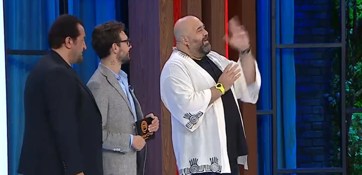 MasterChef'te beklenmedik hareket: Somer Şef yarışmacıdan Einstein’ın sözleriyle özür diledi
