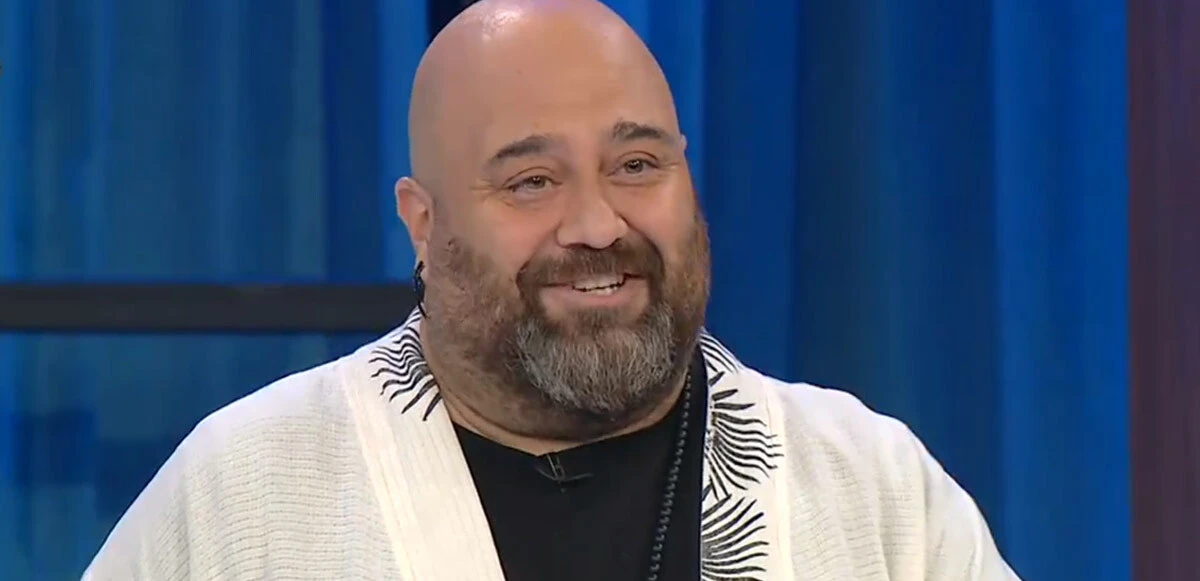 MasterChef'te beklenmedik hareket: Somer Şef yarışmacıdan Einstein’ın sözleriyle özür diledi