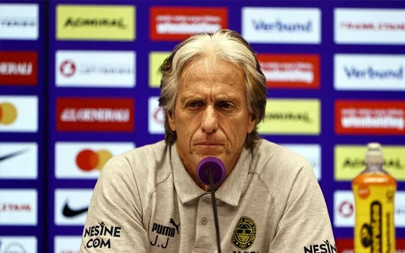 Jorge Jesus'tan Austria Wien maçı öncesi kadroda rotasyon sinyali: Riskli ama başka şansımız yok