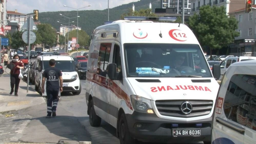 Polis memuru 'masaj salonu işletiyor' diye babasına kurşun yağdırdı