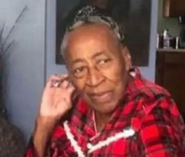 2 yaşındaki çocuk tek kelimesiyle hayat kurtardı! Ülkede kahraman ilan edildi