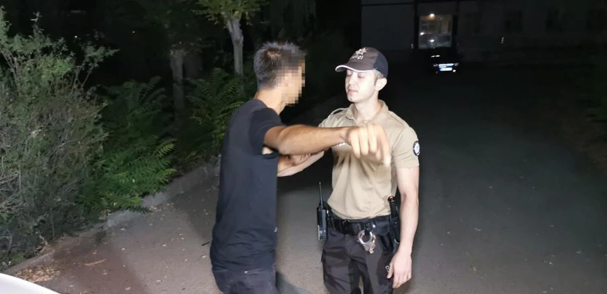 Hem suçlu hem güçlü! Devletin polisini dövdürmek için adam çağırdı