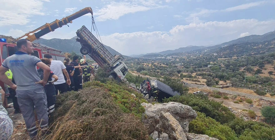 Son dakika! İbrahim Tatlıses Bodrum'da trafik kazası geçirdi: Ölümden dönen Tatlıses'in tedavi gördüğü hastaneden ilk açıklama...