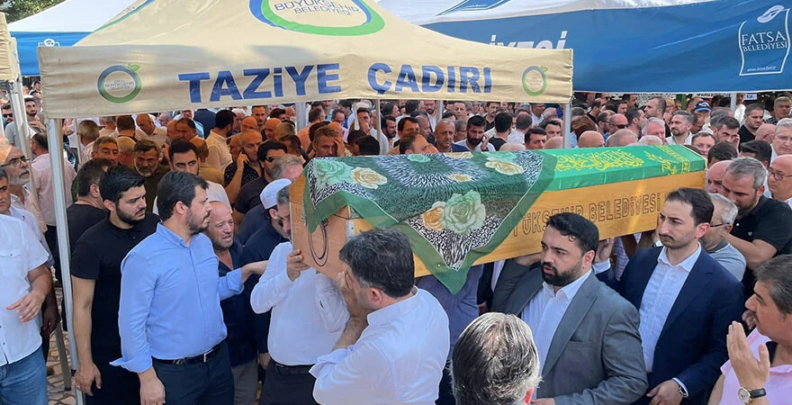 Osman Kabaktepe’nin annesi son yolculuğuna uğurlandı