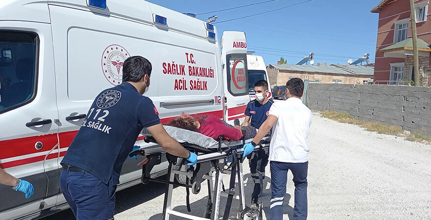 Konya’da komşular arasında saman tozu kavgasında kan aktı