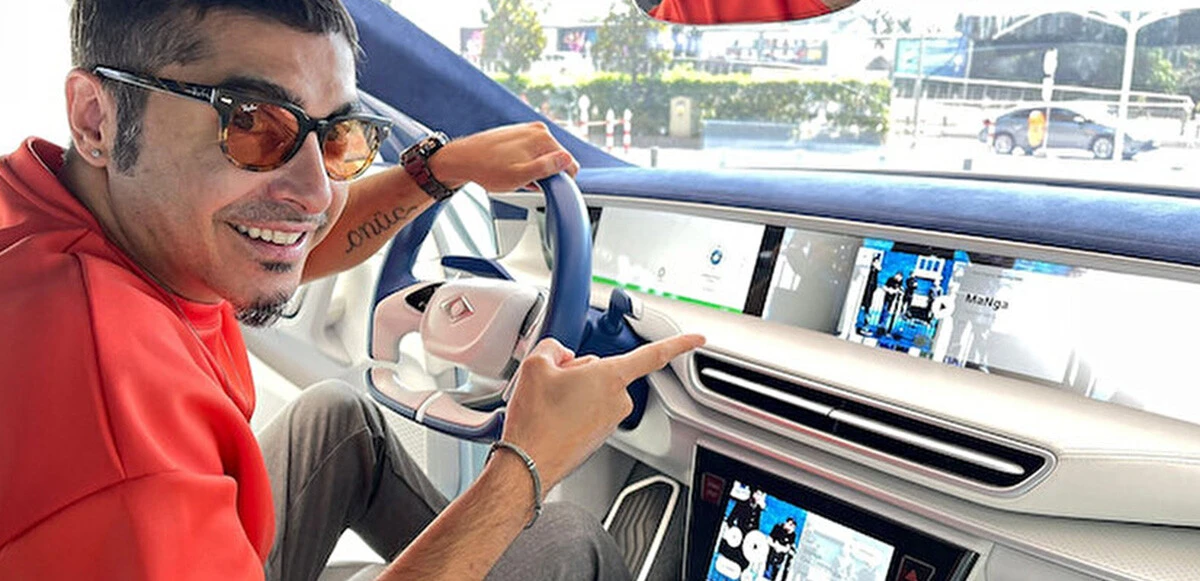 HÜRKUŞ ve AKINCI'dan tarihi uçuş! Selçuk Bayraktar kokpit görüntülerini paylaştı