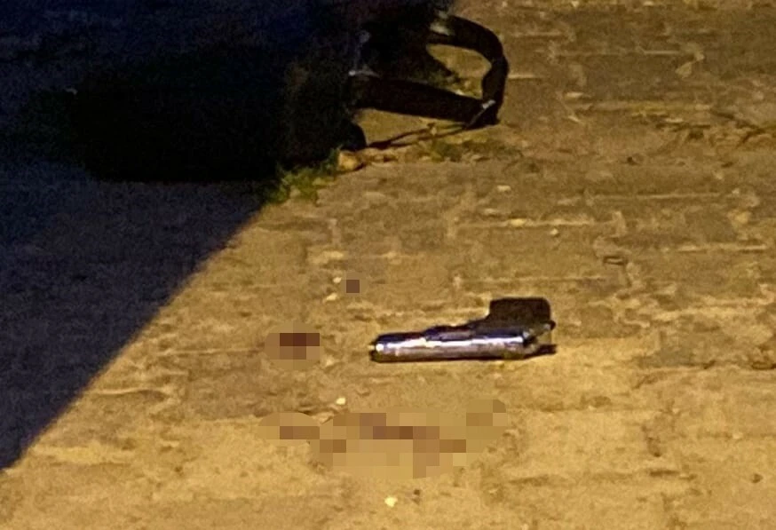 Dolmuş durağında <a href=