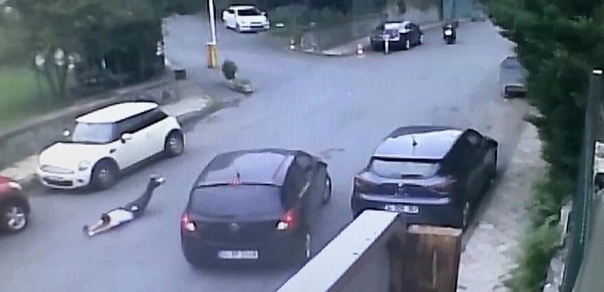 Burak Arat cinayetinin görüntüleri çıktı! Husumetlisi tarafından sokak ortasında vuruldu