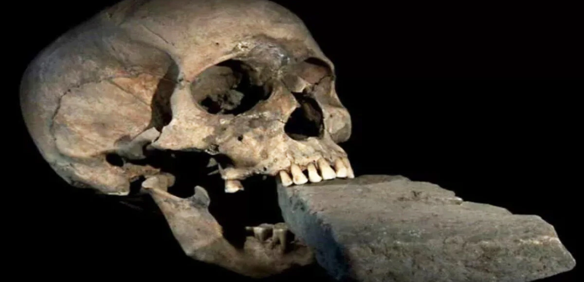 Tüyler ürperten keşif! 'Kadın vampir' cesedi bulundu