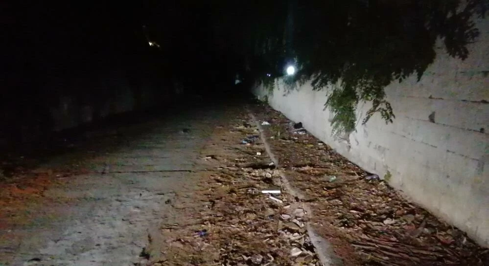 Dükkanının karşısına dükkan açan arkadaşını tenhaya götürüp öldürdü