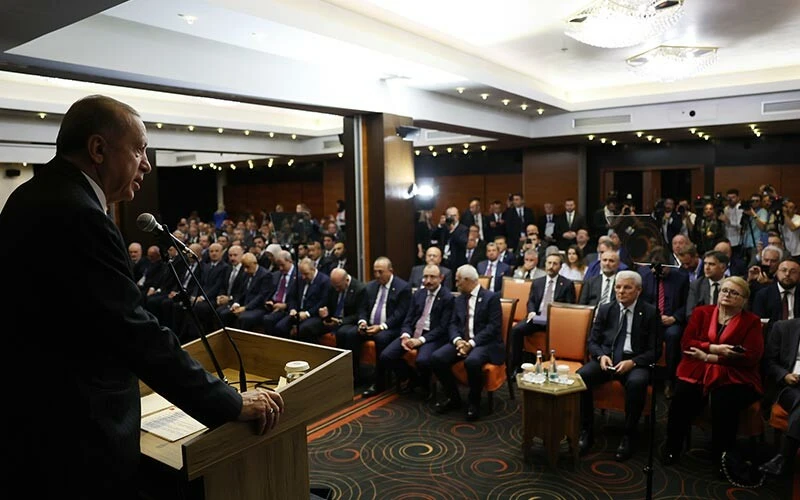 Cumhurbaşkanı Erdoğan'dan Bosna-Hersek'e yatırım çağrısı: Hedef 1 milyar dolarlık ticaret