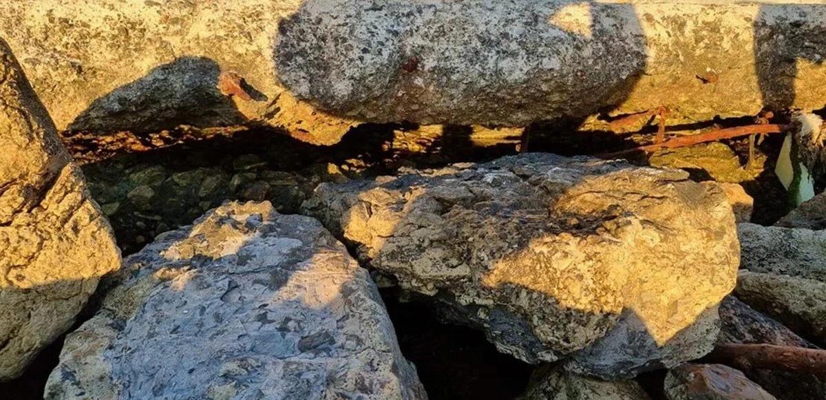 Yıkıldığı iddia edilen Kız Kulesi'nden yeni detay: Altı aşınmış, olası bir depremde yıkılırdı
