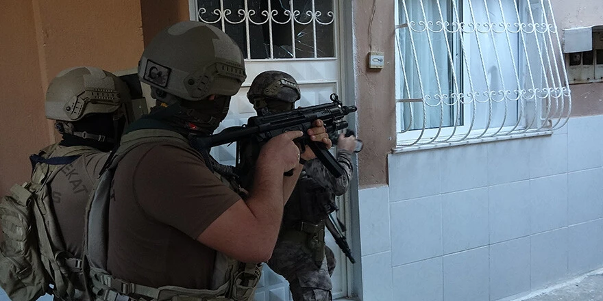 Son dakika! Nevşehir'de zehir tacirlerine operasyon: 87 şüpheliden 75 kişi yakalandı