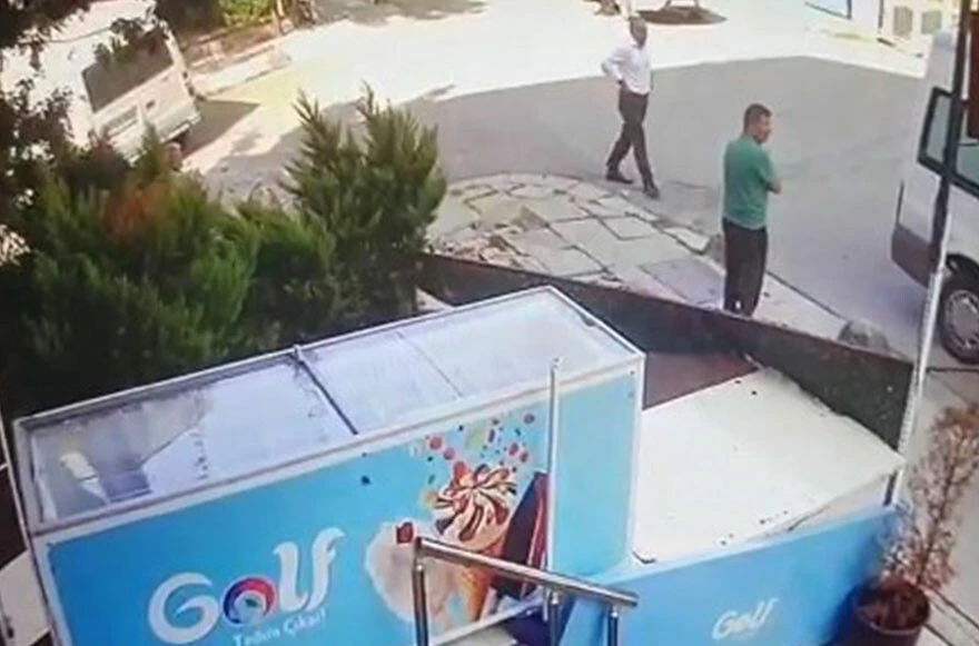 Sancaktepe’de öfkeli koca tacizciye tuzak kurdu: Araçla ezdi, genç kadının akrabaları sopa ile dövdü