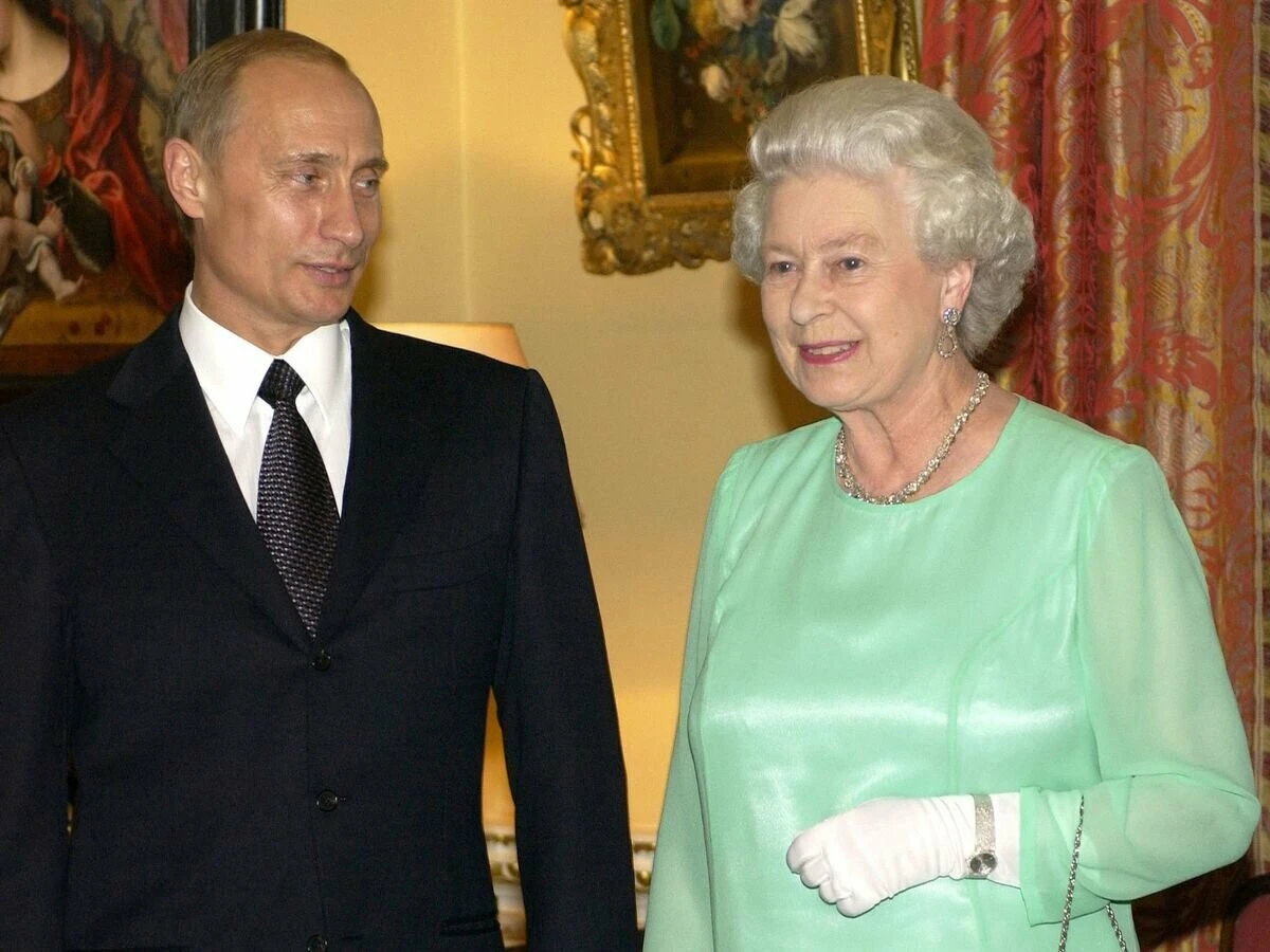 Putin Kraliçe Elizabeth'in cenazesine katılacak mı? Kremlin Sözcüsü Peskov cevabı verdi