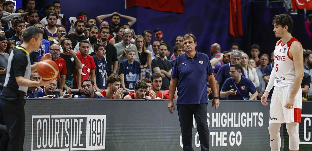 12 Dev Adam Avrupa'ya son anda veda etti! Geriden gelip öne geçtiğimiz maçı kaybettik