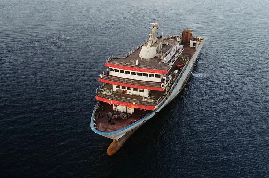 Yunanistan'ın ateş açtığı ‘Anatolian’ isimli gemi Çanakkale Boğazı’nda demirledi: Geminin "Mavi Marmara" olduğu ortaya çıktı