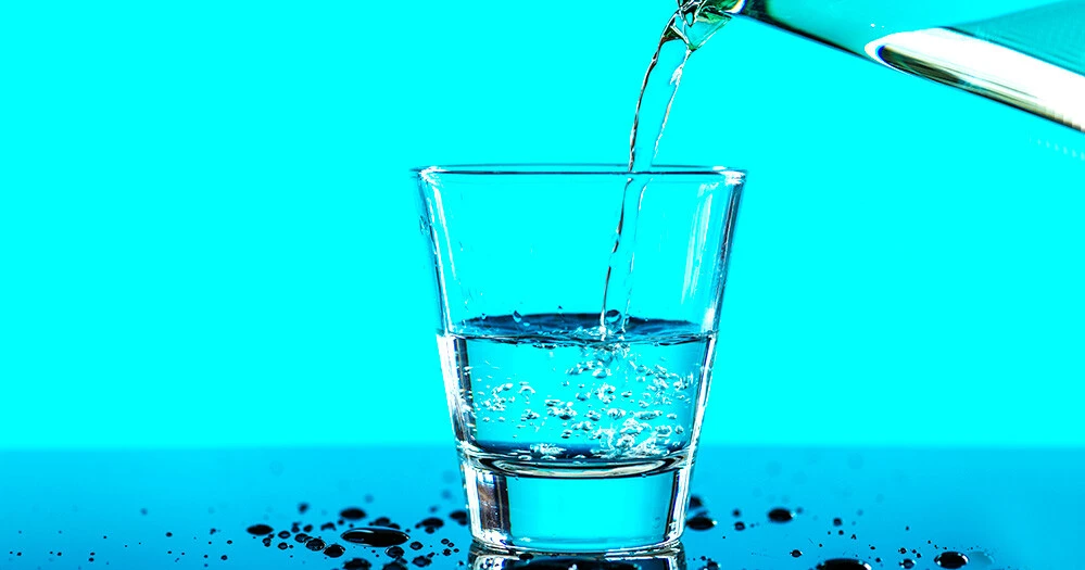 Hayati değeri olan suyu şu durumlarda sakın içmeyin: Vebaya sebep oluyor, organları yaşlandırıyor, beyni etkiliyor
