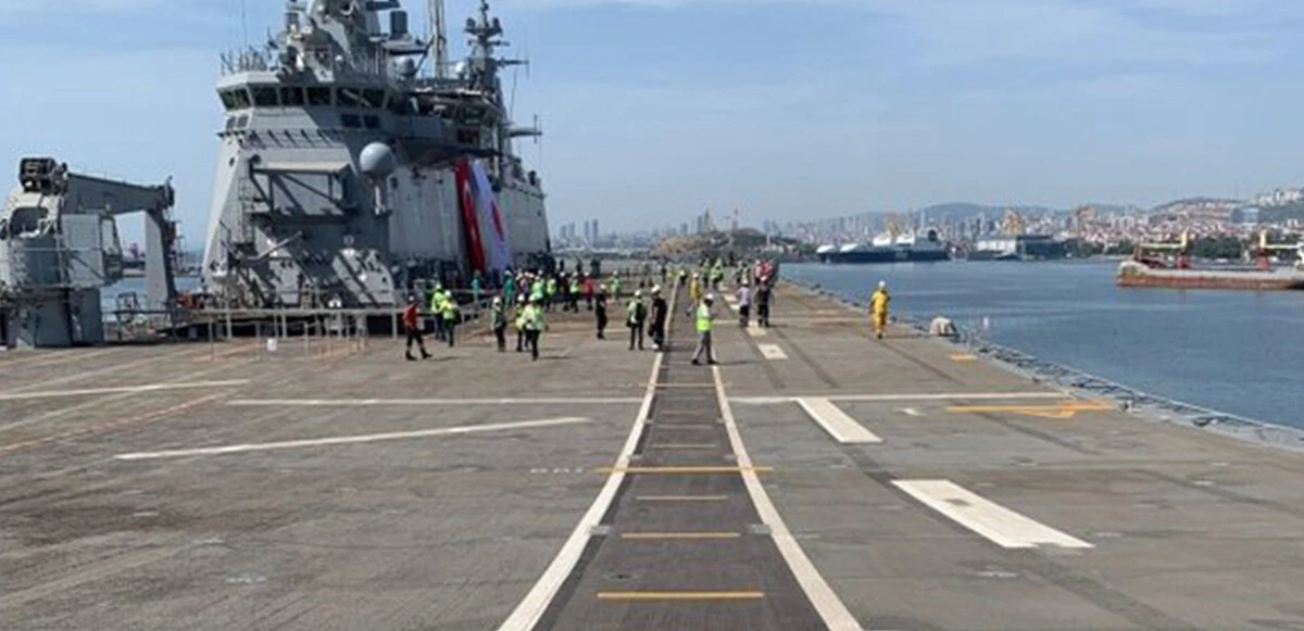 TCG ANADOLU ilk kez görüntülendi! Bayraktar TB3, KIZILELMA ve HÜRKUŞ’u taşıyacak, Mavi Vatan’a adını yazdıracak