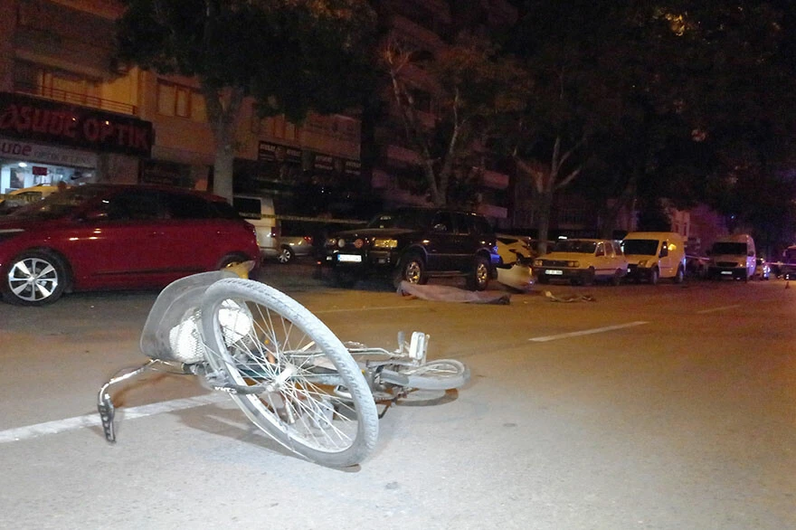 Konya’da alkollü sürücü dehşet saçtı! 7 araca çarptı, bisikletlinin ölümüne neden oldu