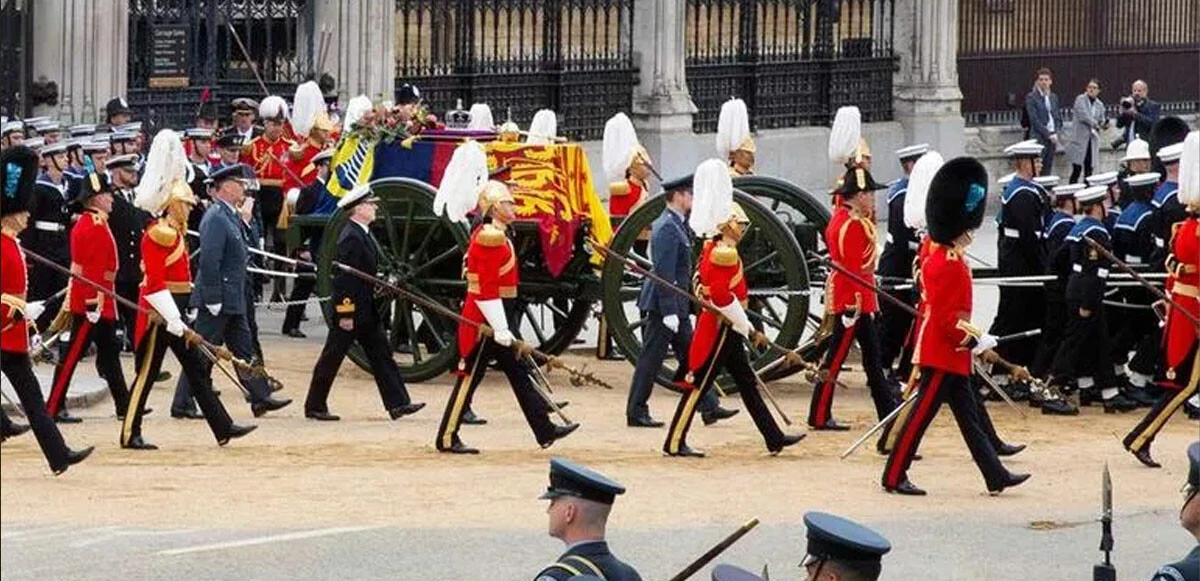 İngiltere Kraliçesi 2. Elizabeth'e son veda! Resmi cenaze töreni yapıldı