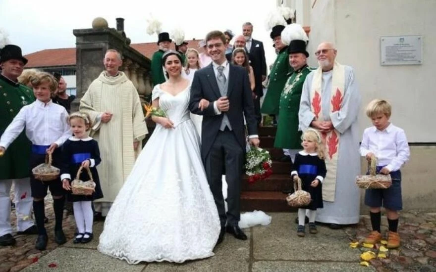 Mersinli Hande Prens’le evlendi Almanya’ya Düşes oldu: Tarihte Kraliyete gelin giden ilk Türk!