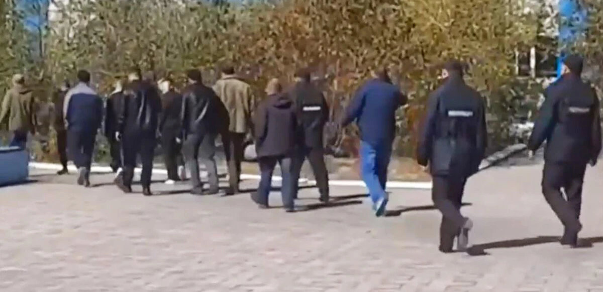 Savaş kaçakları çözümü evlilikte buldu, evlendirme daireleri doldu taştı