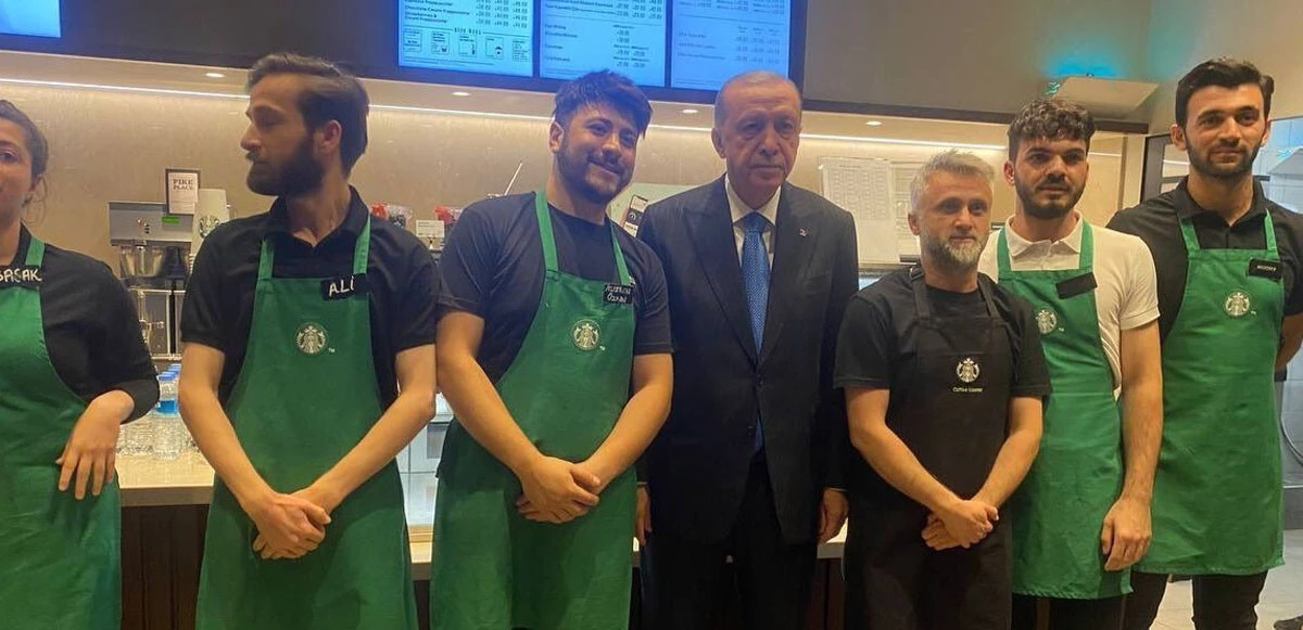 Cumhurbaşkanı Erdoğan'dan Başakşehir Çam ve Sakura Şehir Hastanesi'ne sürpriz ziyaret