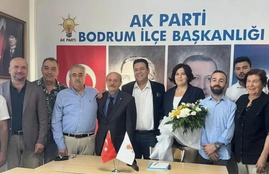 Mustafa Sarıgül’ün fırça attığı ilçe başkanı Nagihan Bayram AK Parti’ye geçti