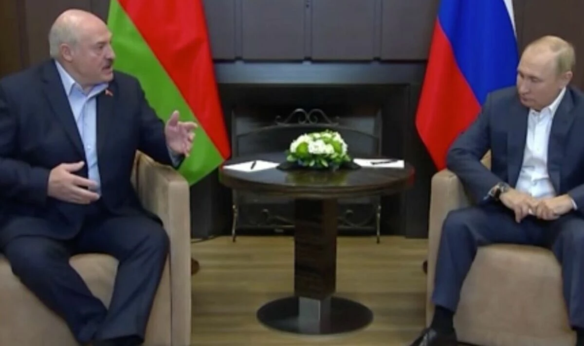 Putin'in en yakın müttefiki Belarus lideri Lukaşenko canını bir hayli sıktı! Bu görüntüler sosyal medyada gündem oldu