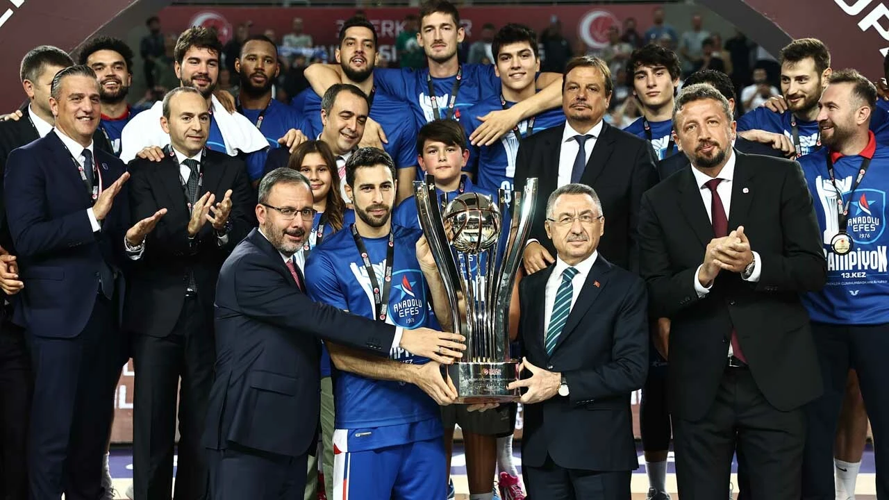 Cumhurbaşkanlığı Kupası Anadolu Efes'in