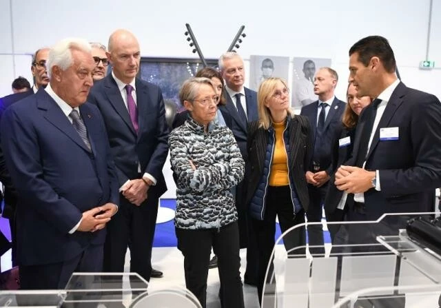 Mont ve kazaklarla toplantı! Enerji krizi Avrupa'yı vurunca liderler kışlık giyinmeye başladı