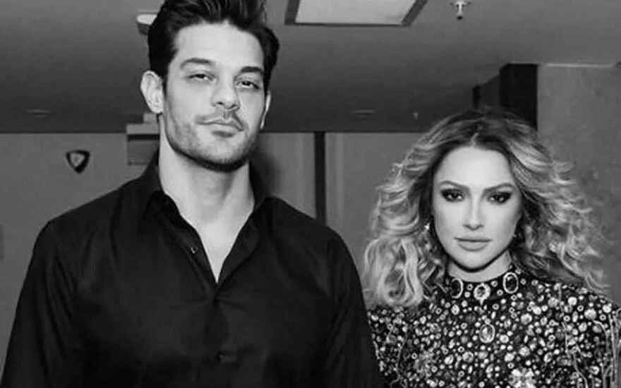 Hadise ile Mehmet Dinçerler resmen boşandı: 5 aylık <a href=