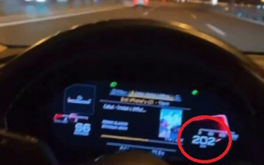 Lüks otomobili ile 202 kilometreyi aştı! Hurdaya dönen araçta hayatını kaybetti